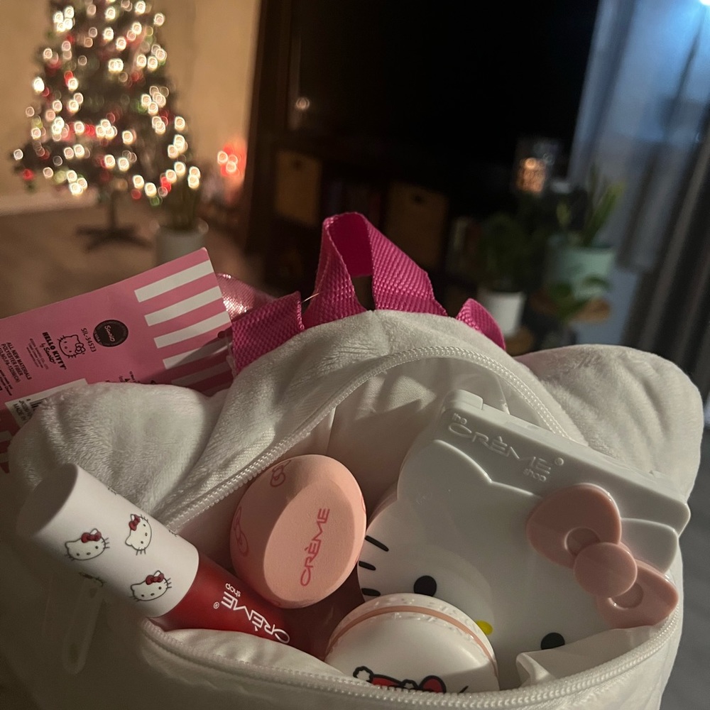 Hello Kitty White & Pink Backpack